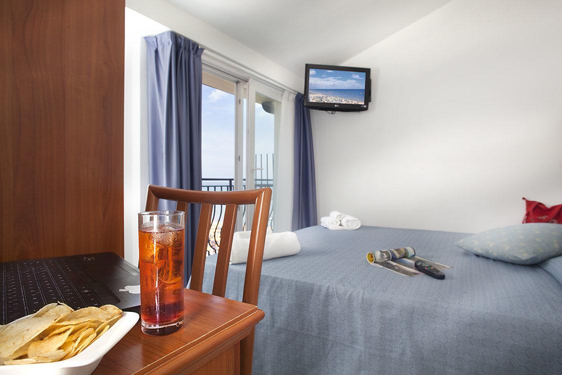 Hotel Brienz Bellaria-Igea Marina Buitenkant foto